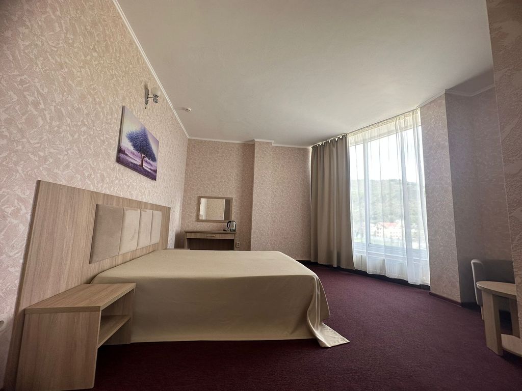 Семейный номер вид на море