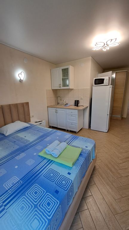 Трёхместный номер студия