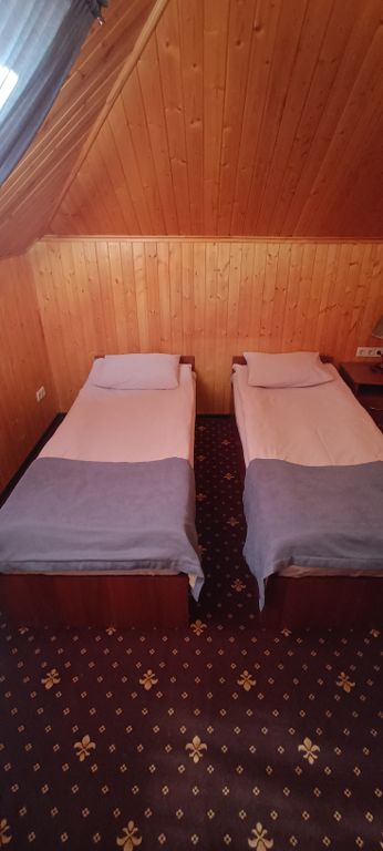 Четырёхместный номер эконом 2-х комнатный