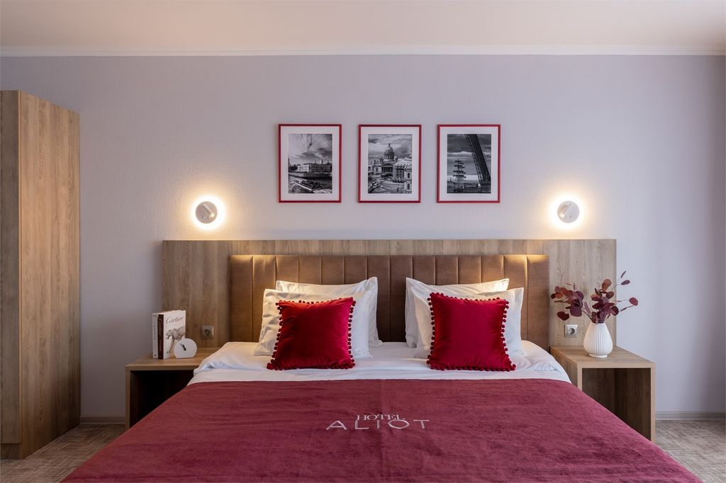 Двухместный номер с 1 кроватью супериор двухкомнатный