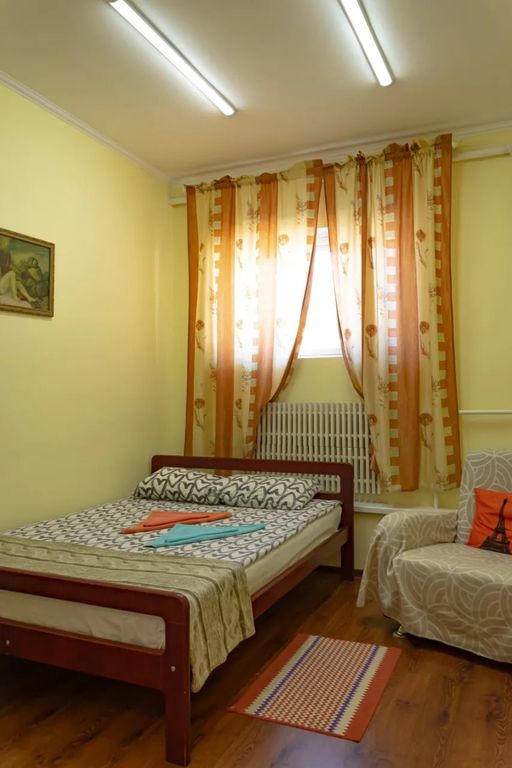 Двухместный номер с 1 кроватью и общей ванной комнатой (8)