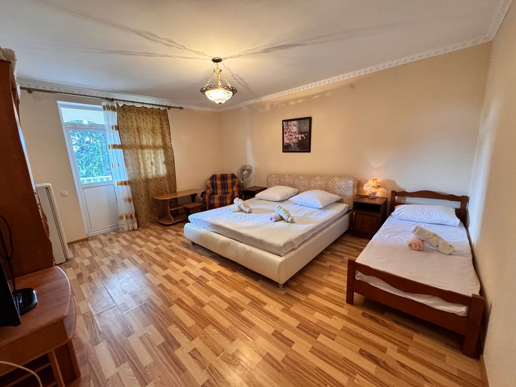 Трёхместный номер стандарт