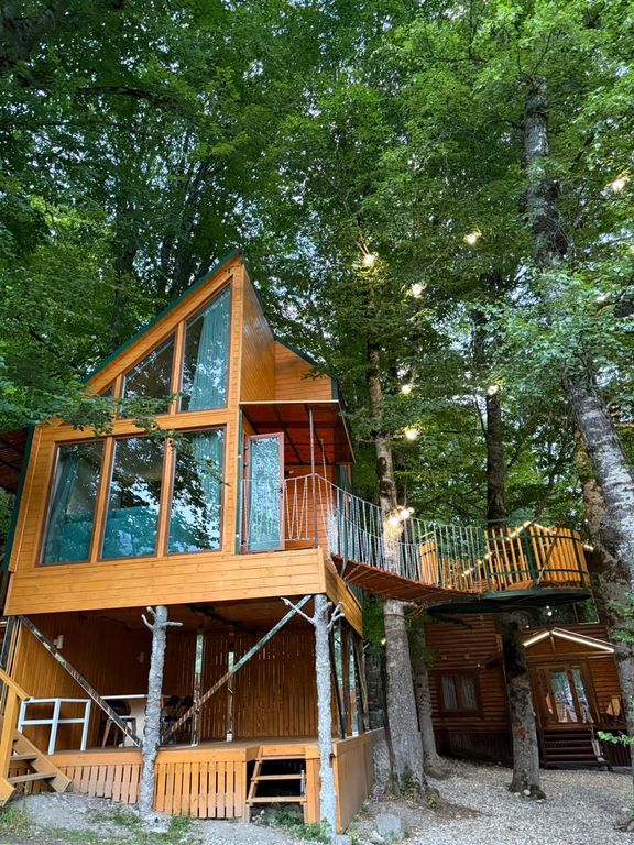 Дом умный дом с парящей террасой