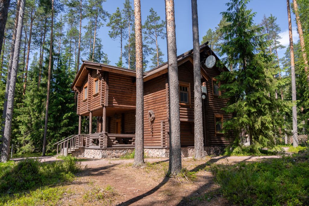 Дом русская деревня, двухэтажный дом с сауной