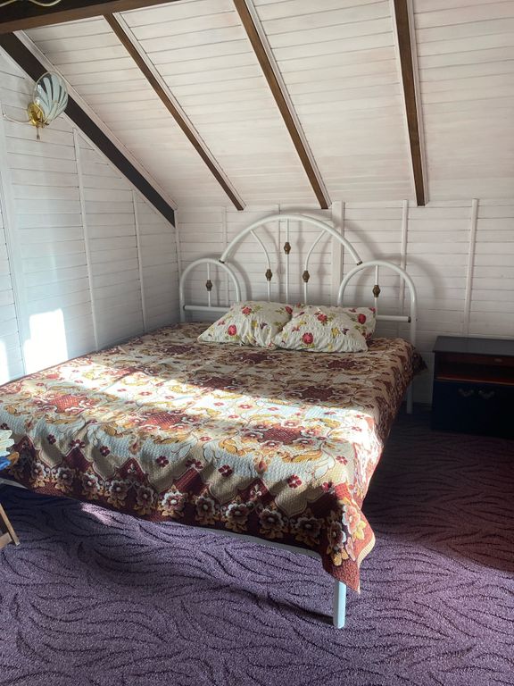 Трёхместный номер Деревянный коттедж 2+1