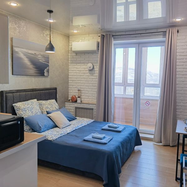 К вашим услугам +Кондиционер, кофемашина 