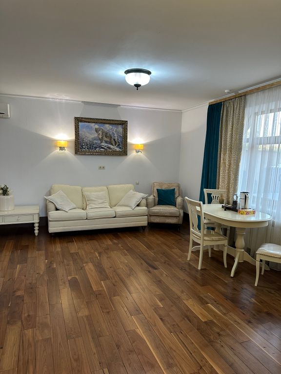 Двухместный номер с 1 кроватью люкс