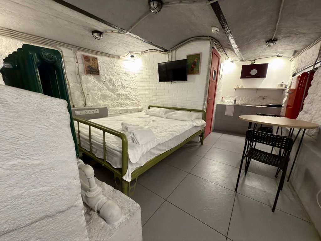 Апартаменты Тематическая студия "Бункер" без окна