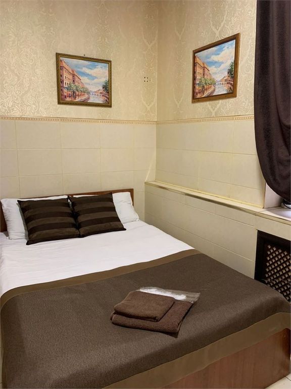 Одноместный номер Эконом с общим душем и туалетом