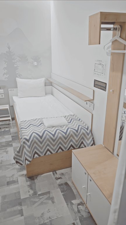 Многоместный смешанный номер Женское спальное место в двухместном номере, удобства на этаже