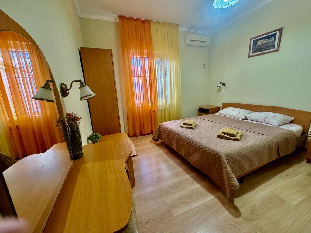 Двухместный номер с 1 кроватью номер 9