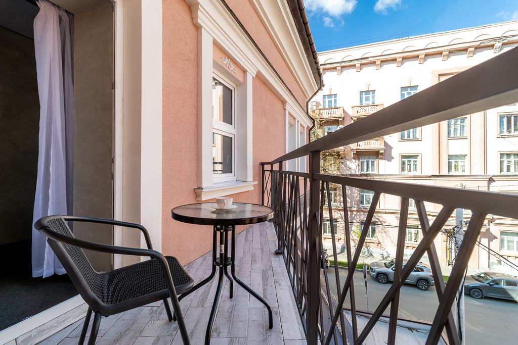 Двухместный номер с 1 кроватью стандарт с балконом, 8