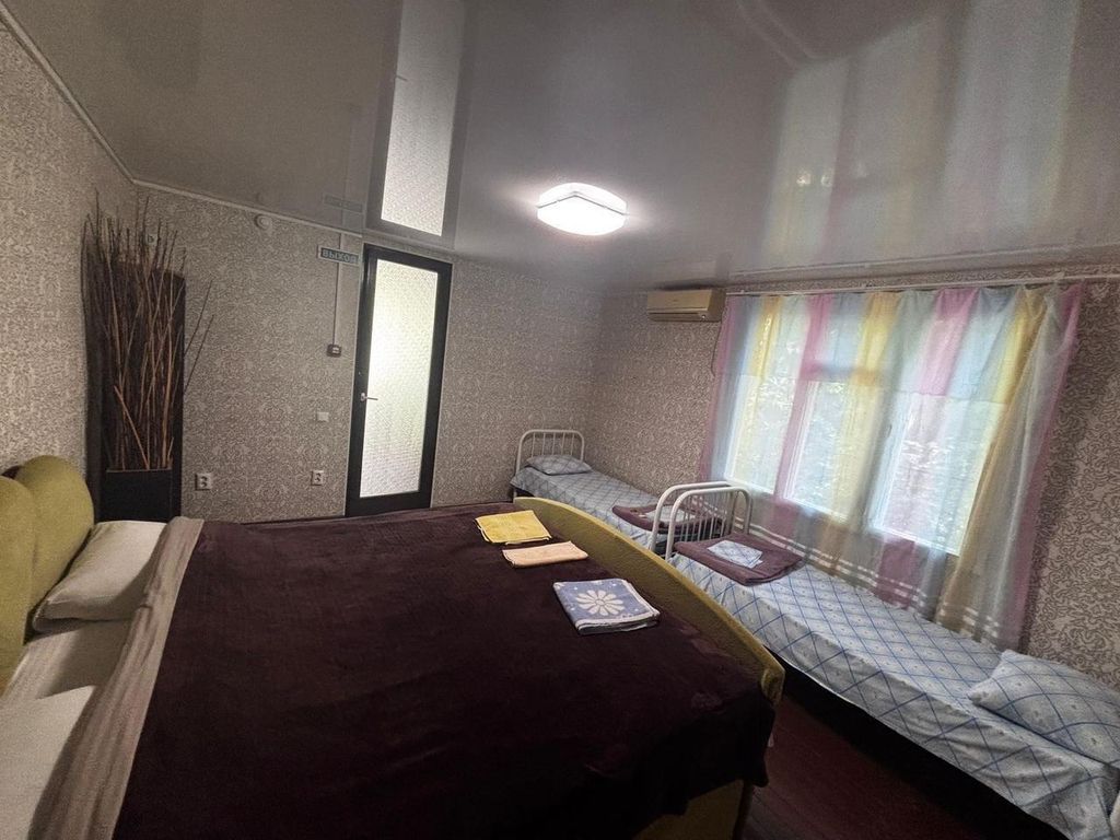 Четырёхместный номер Четырехместный номер