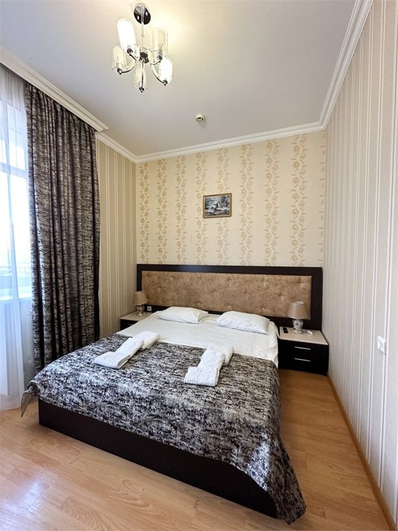 Четырёхместный номер люкс