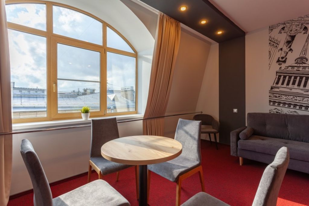 Четырёхместный номер люкс