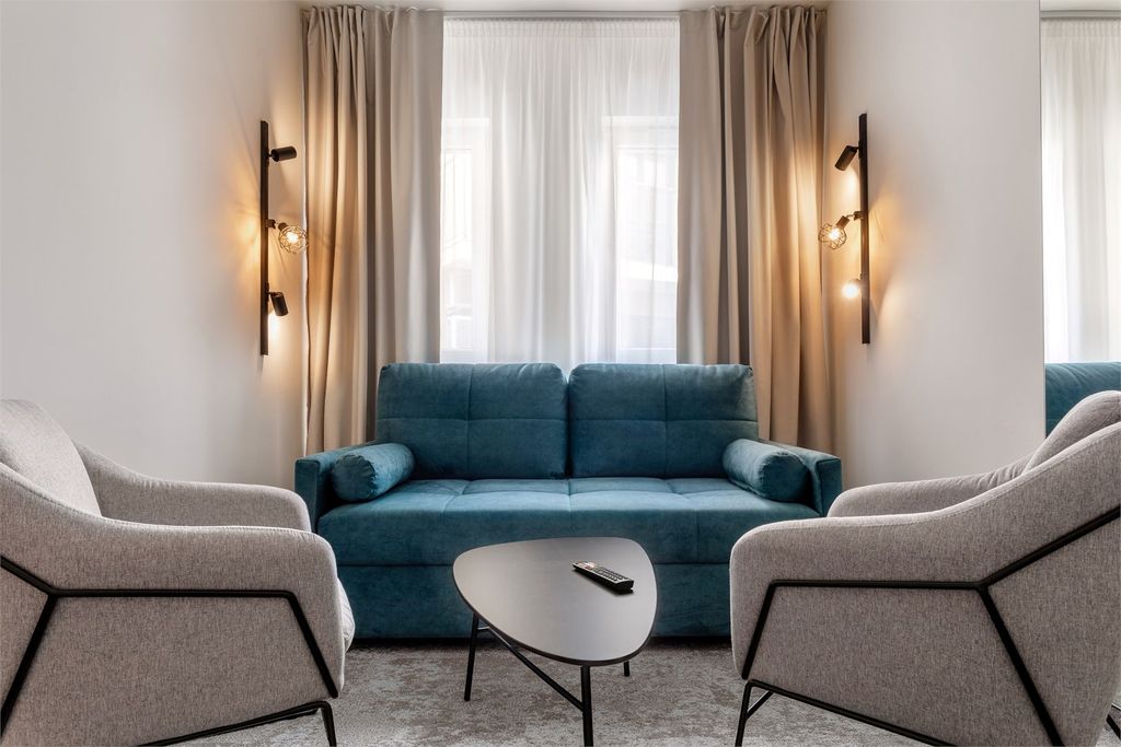 Семейный номер люкс с 1 кроватью king-size или 2 односпальными кроватями 90х200см