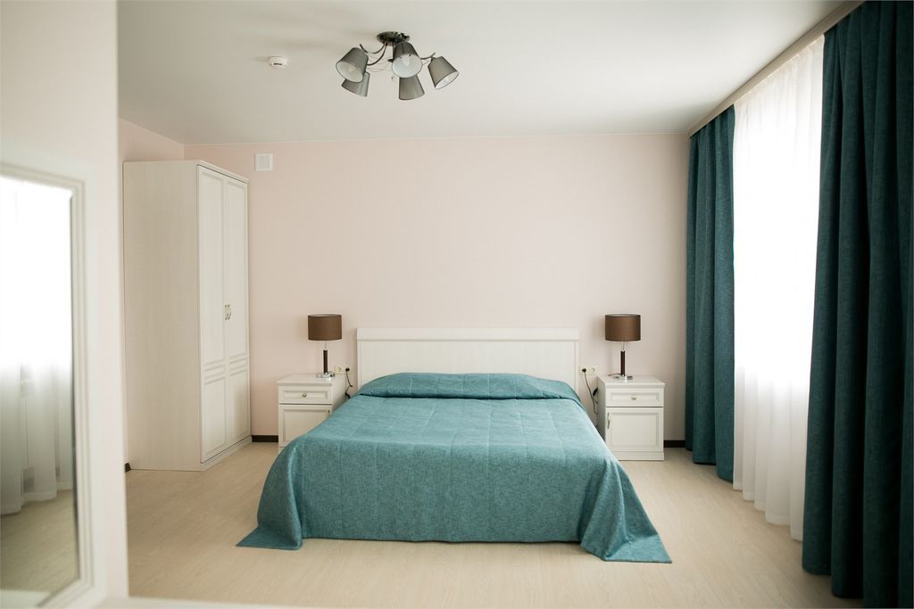 Двухместный номер с 1 кроватью люкс