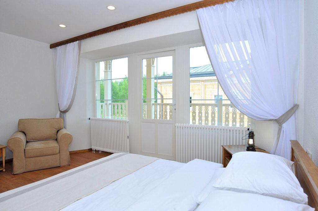 Трёхместный номер Люкс