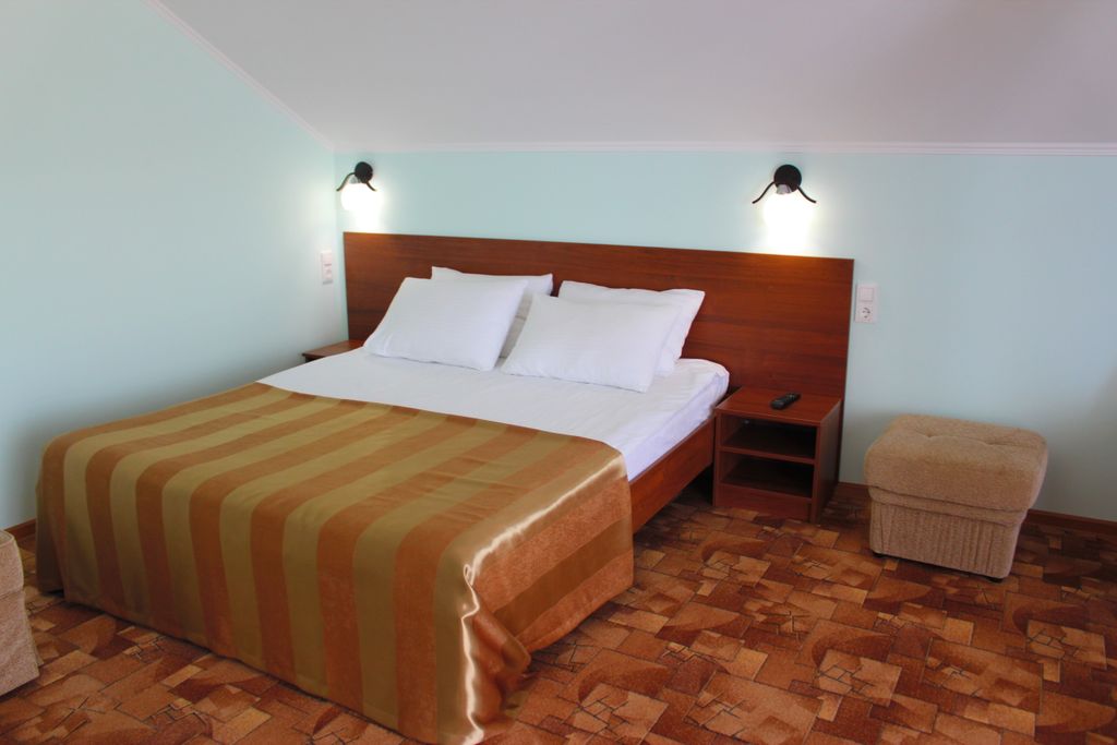 Трёхместный номер стандарт