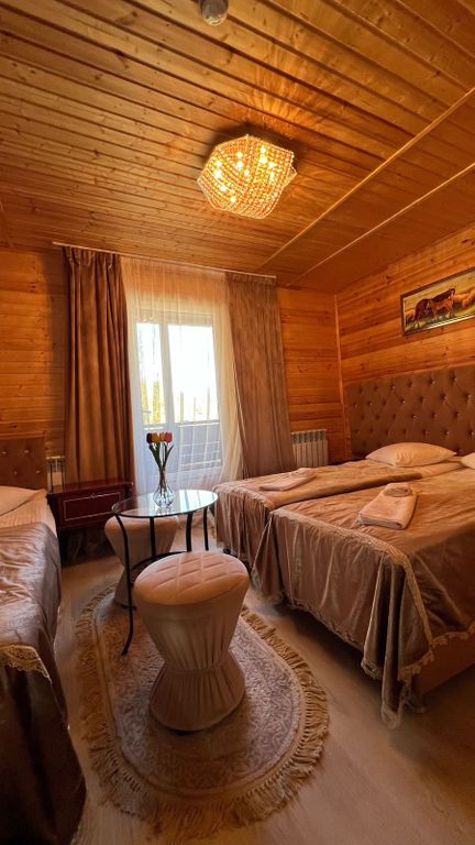 Трёхместный номер Люкс