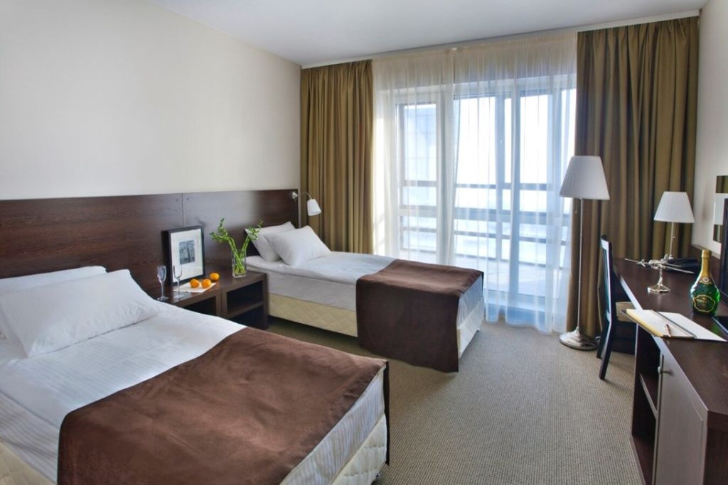 Двухместный номер с 1 кроватью или 2 раздельными Первая категория (Комфорт)