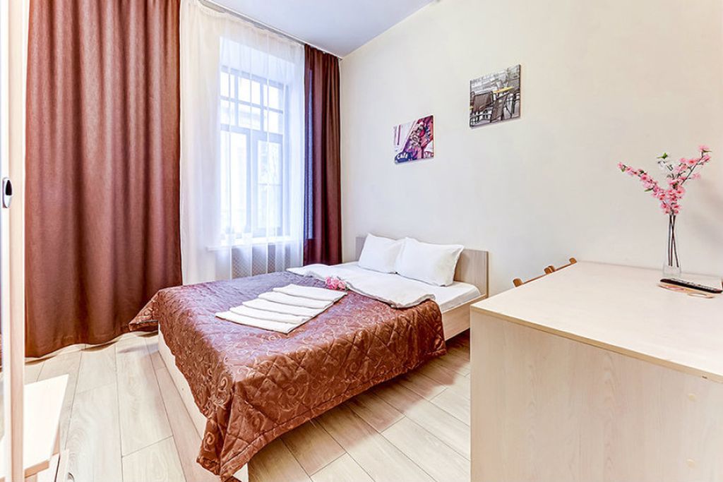 Двухместный номер с 1 кроватью Стандарт+