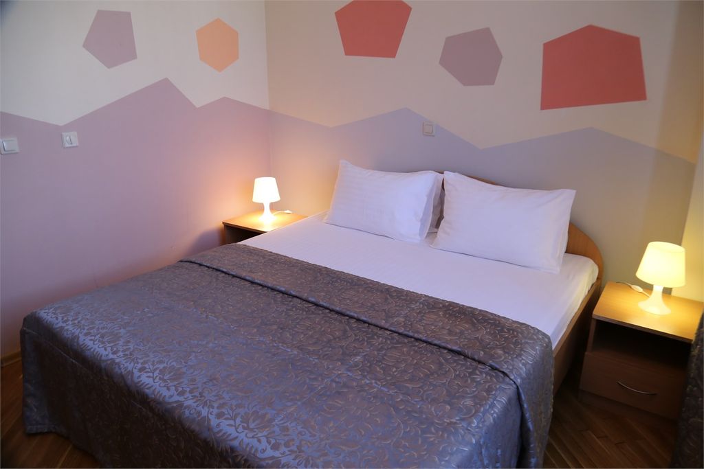 Двухместный номер с 1 кроватью Корпус № 4. Стандарт с балконом