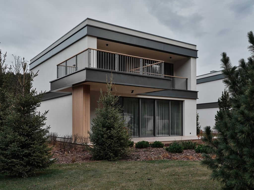 Дом 2 этажа, 3 спальни, третья береговая линия