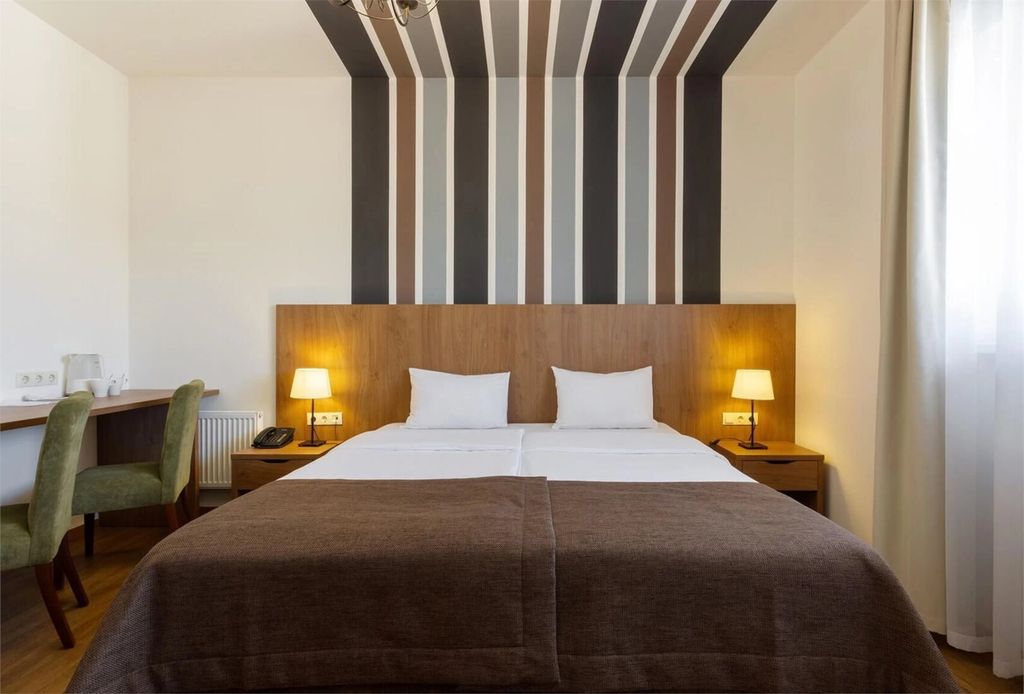 Двухместный номер с 1 кроватью стандарт на клубном этаже без балкона