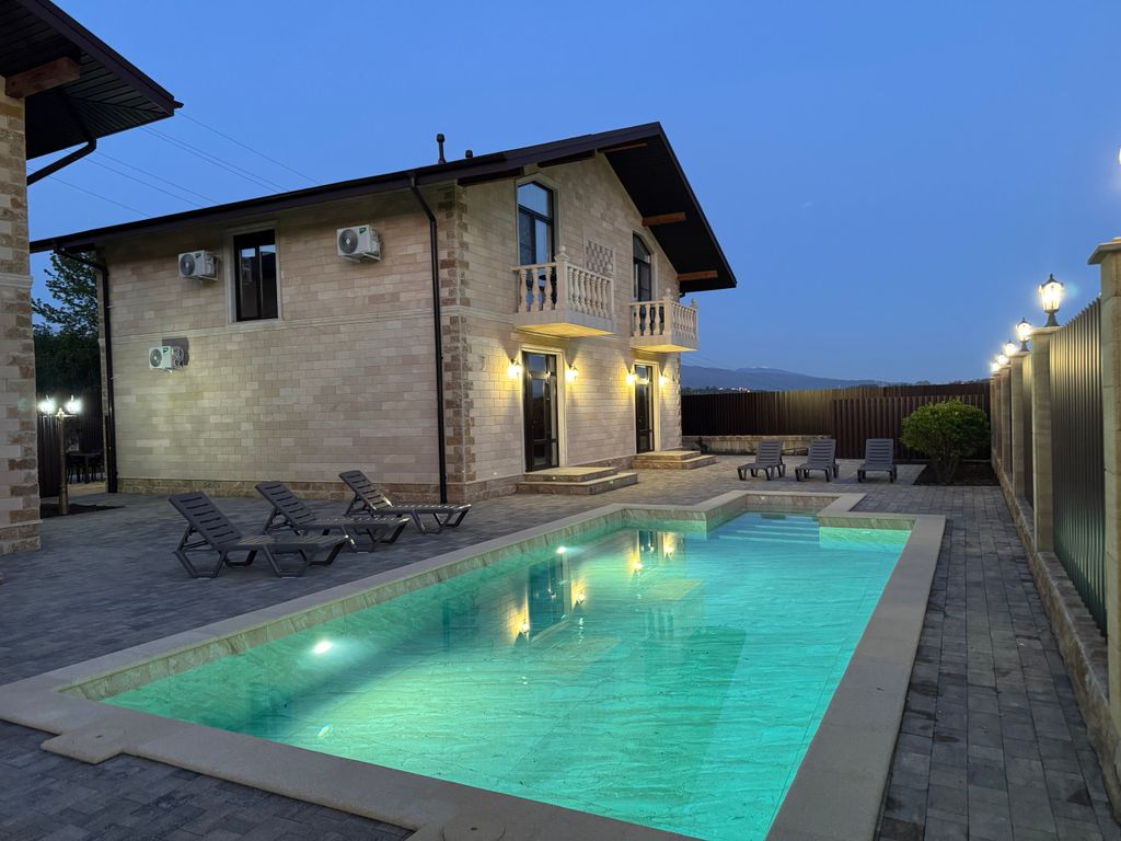 Дом Розмарин