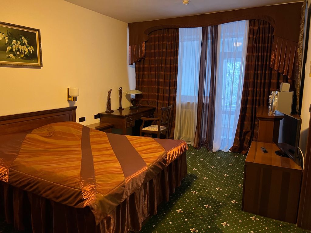 Двухместный номер с 1 кроватью люкс