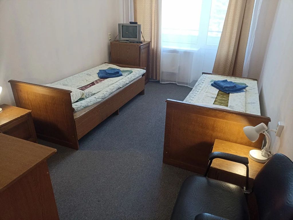 Двухместный номер с 2 отдельными кроватями и балконом