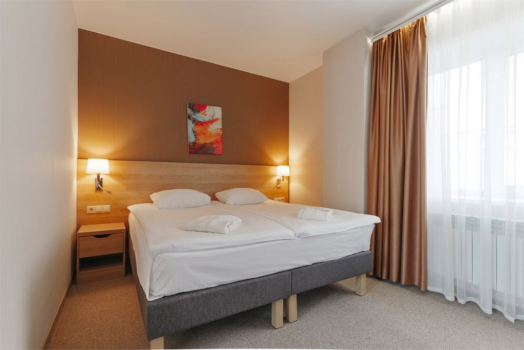 Двухместный номер с 1 кроватью Бизнес АМАКС