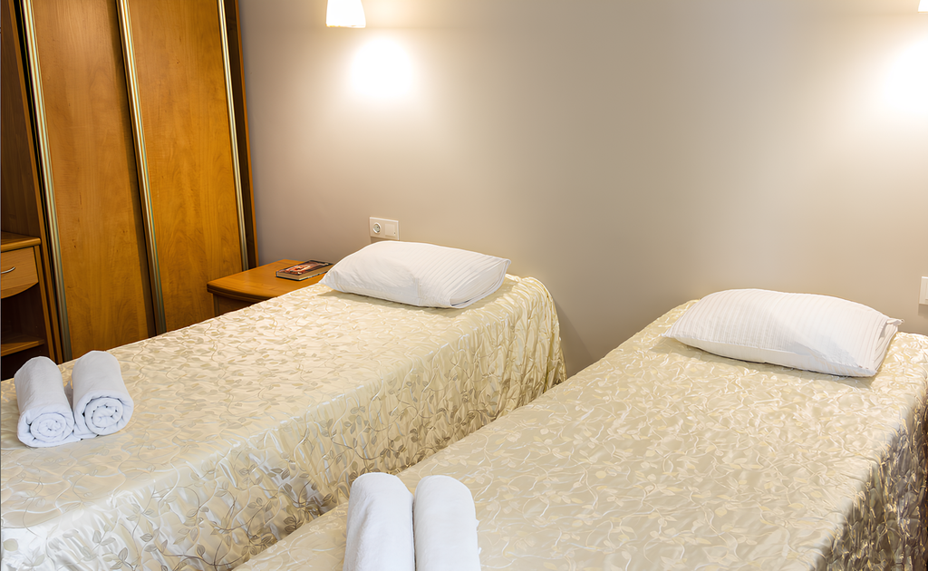 Двухместный номер с 2 отдельными кроватями Стандарт двухместный