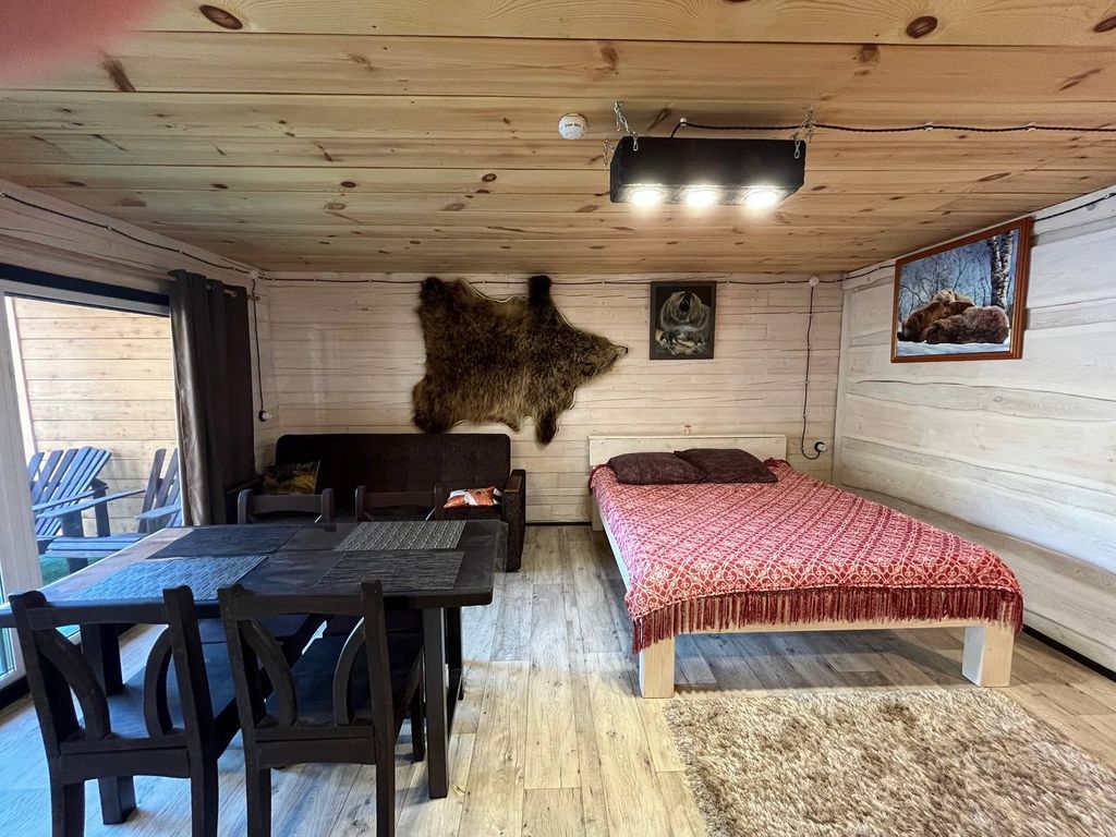 Дом на берегу Катуни: Берлога медведя