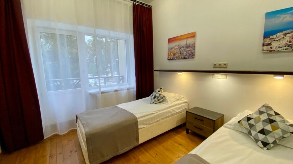 Двухместный номер с 2 отдельными кроватями стандарт