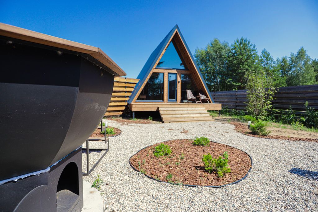 Отдельный дом A-frame Темный