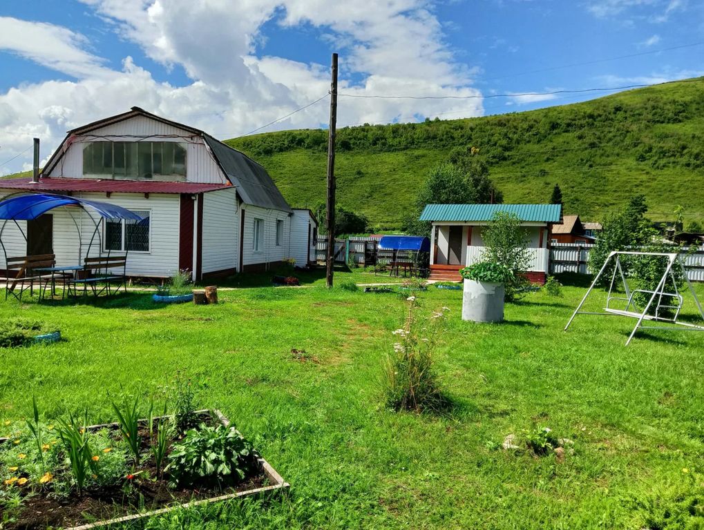 Семейный номер с собственной ванной комнатой 7 мест