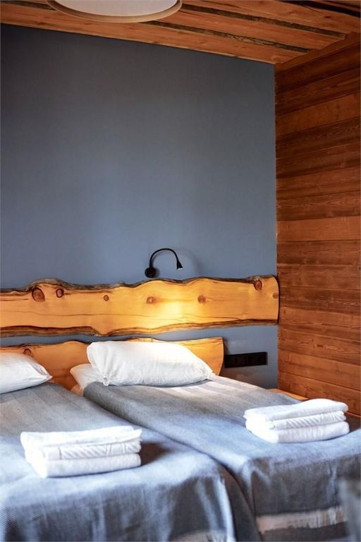 Четырёхместный номер Глемпинг 1 линия