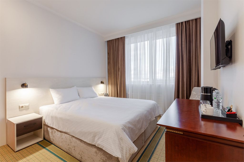 Двухместный номер с 1 кроватью Стандарт Без Балкона