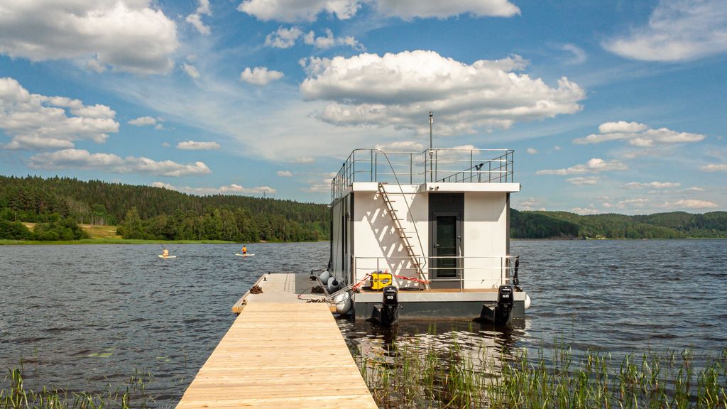 Дом плавучий Хаусбот