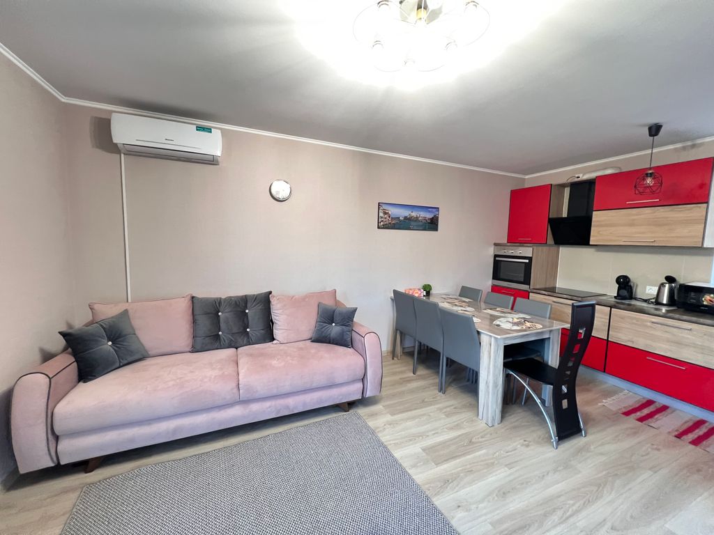 Дом коттедж для деловых поездок