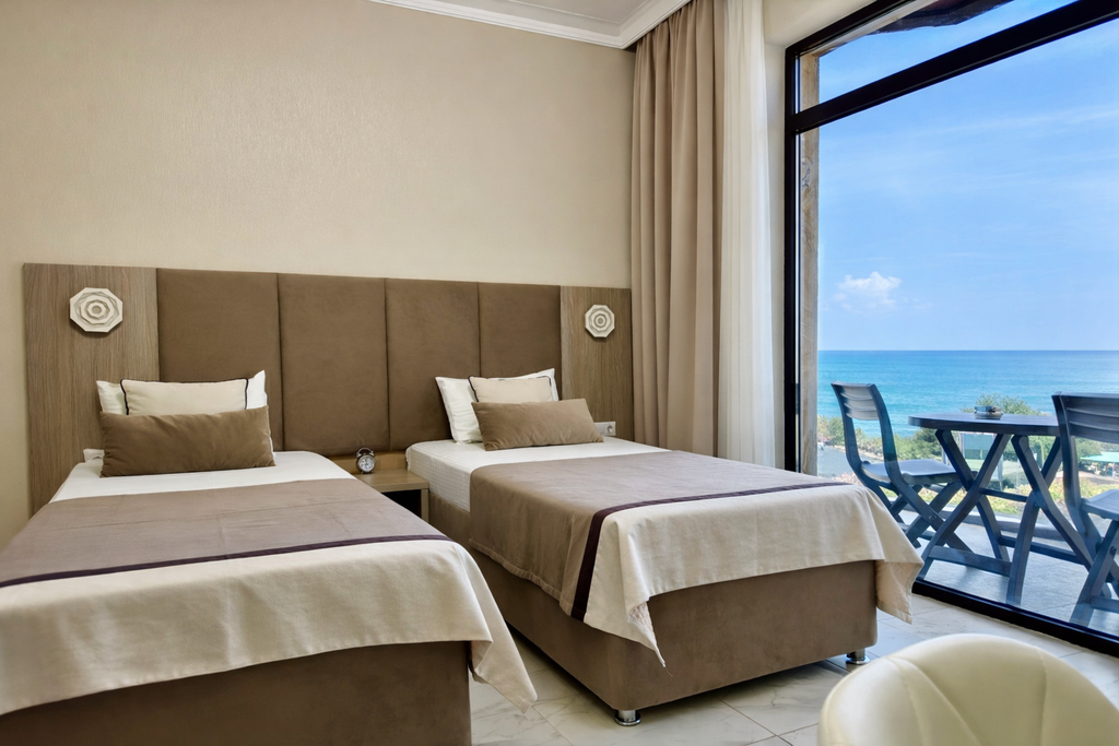 Апартаменты с балконом и видом на море