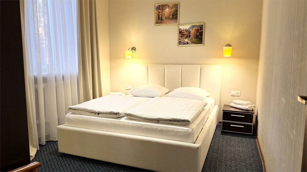 Четырёхместный номер Полулюкс