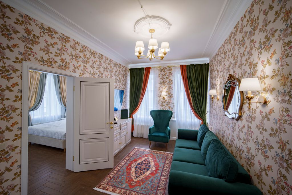 Семейный номер люкс купца Сироткина