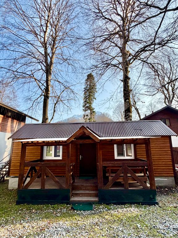 Семейный номер Домик 5-местный с видом на горы