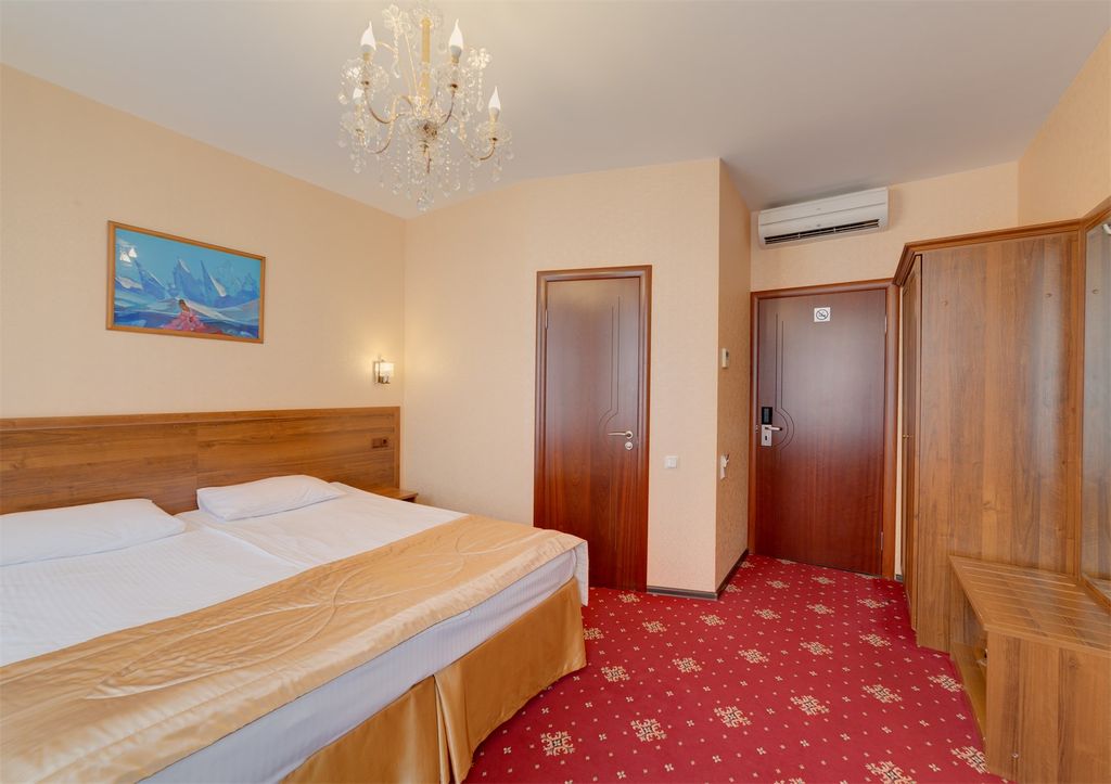 Двухместный номер с 1 кроватью стандарт