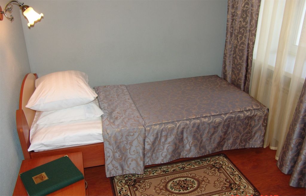 Одноместный номер Эконом-стандарт