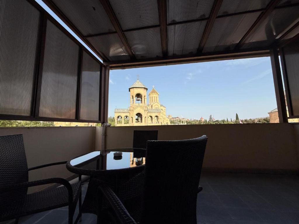 Трёхместный номер Комфорт с террасой