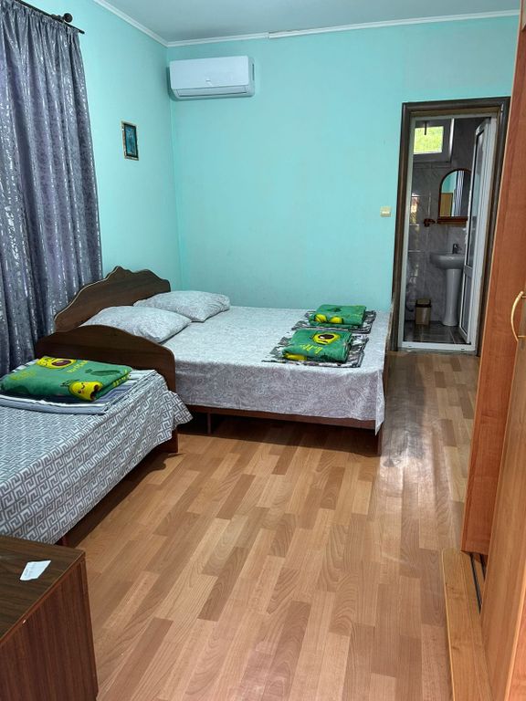 Трёхместный номер стандарт №1 летний